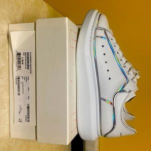 Alexander McQueen’s White/Silver Size 11/44 E